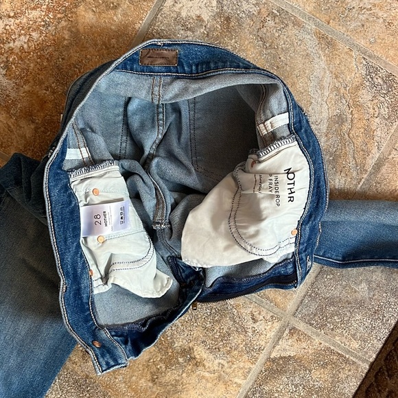 MOTHER The Insider Crop Step Fray Size 28 NWT - Picture 13 of 16